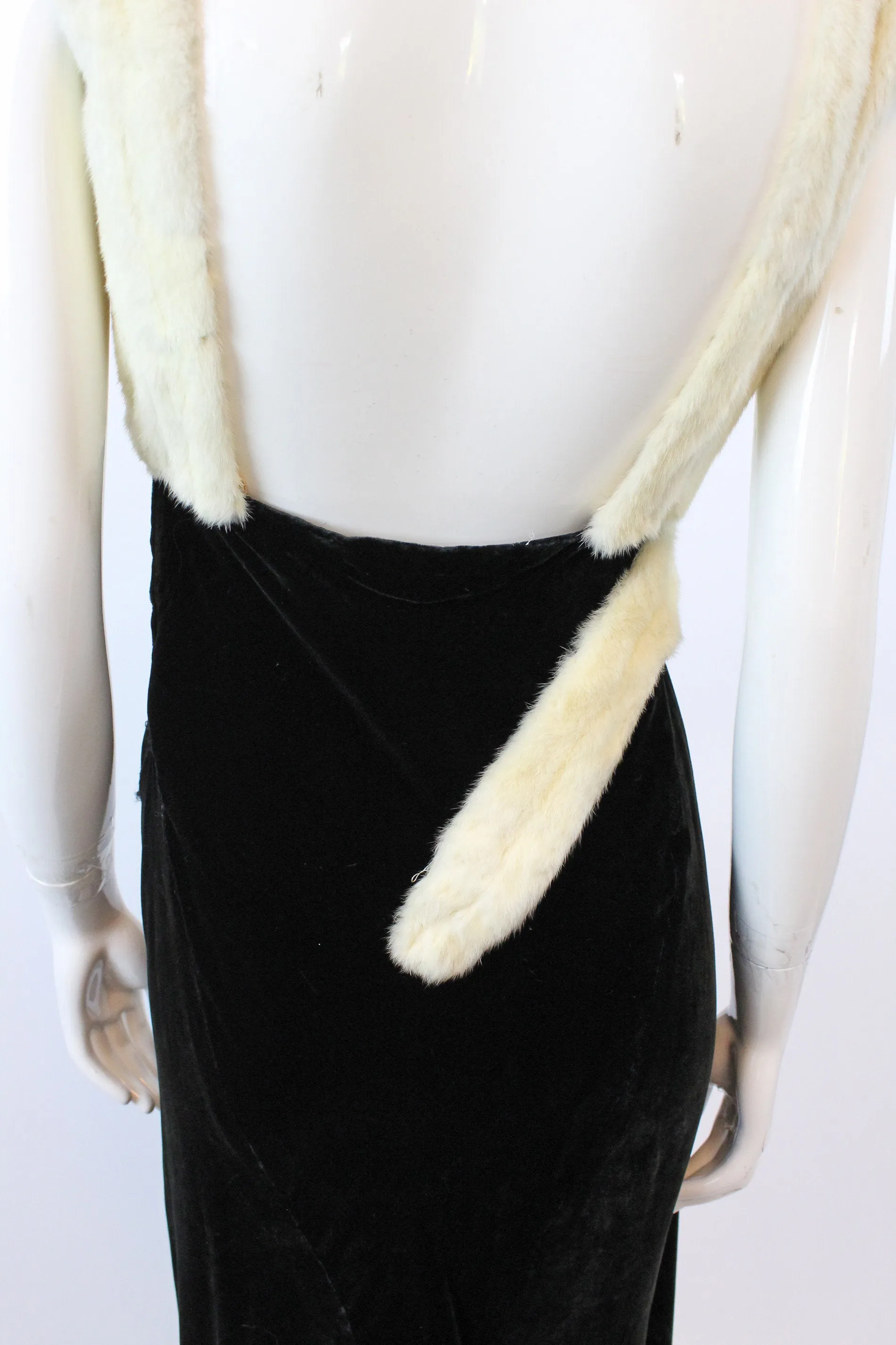 1930s HATTIE CARNEGIE fur silk velvet dress xs | new winter