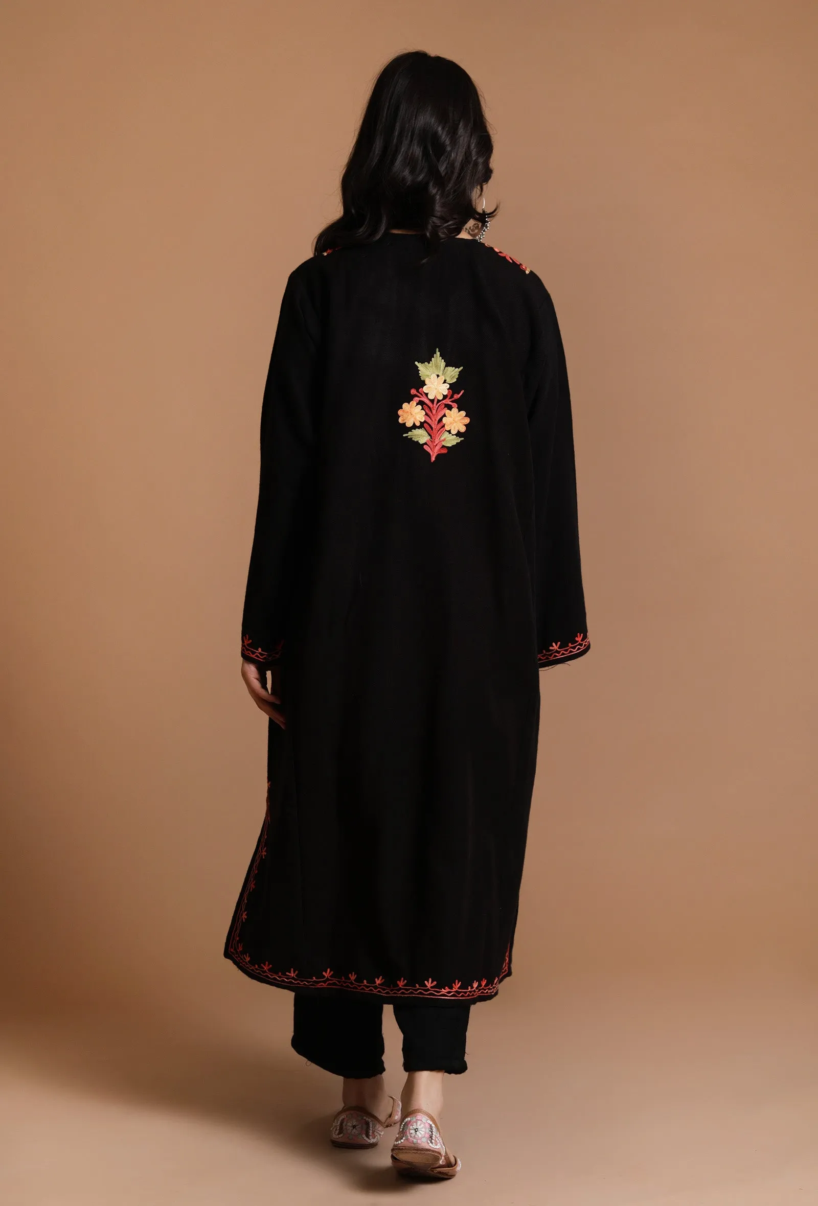 Black Magic Aari Embroidered Kashmiri Phiran-Free Size
